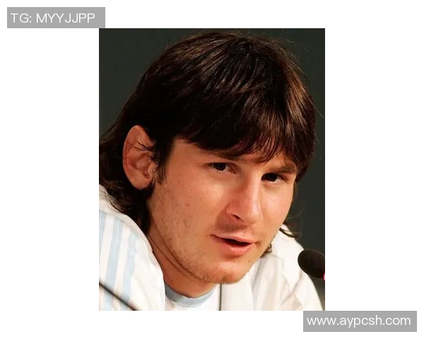 梅西从少年天才到足球巨星的成名之路与辉煌时刻回顾